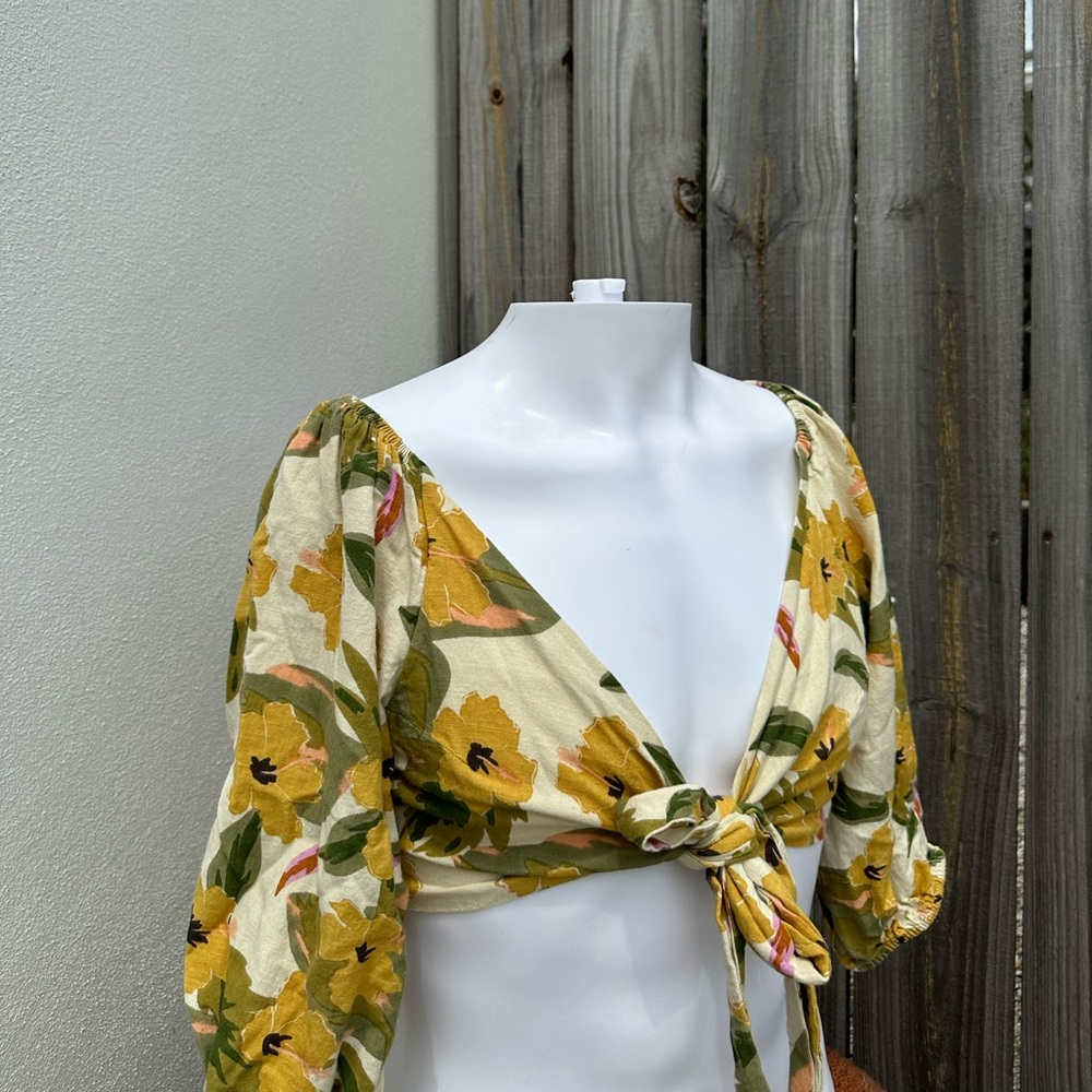 L*Space crop wrap top